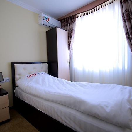Hotel Art Palace Tashkent Esterno foto