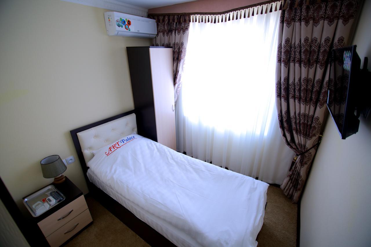 Hotel Art Palace Tashkent Esterno foto