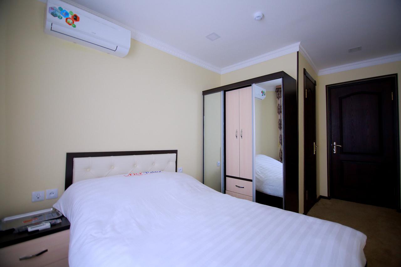 Hotel Art Palace Tashkent Esterno foto