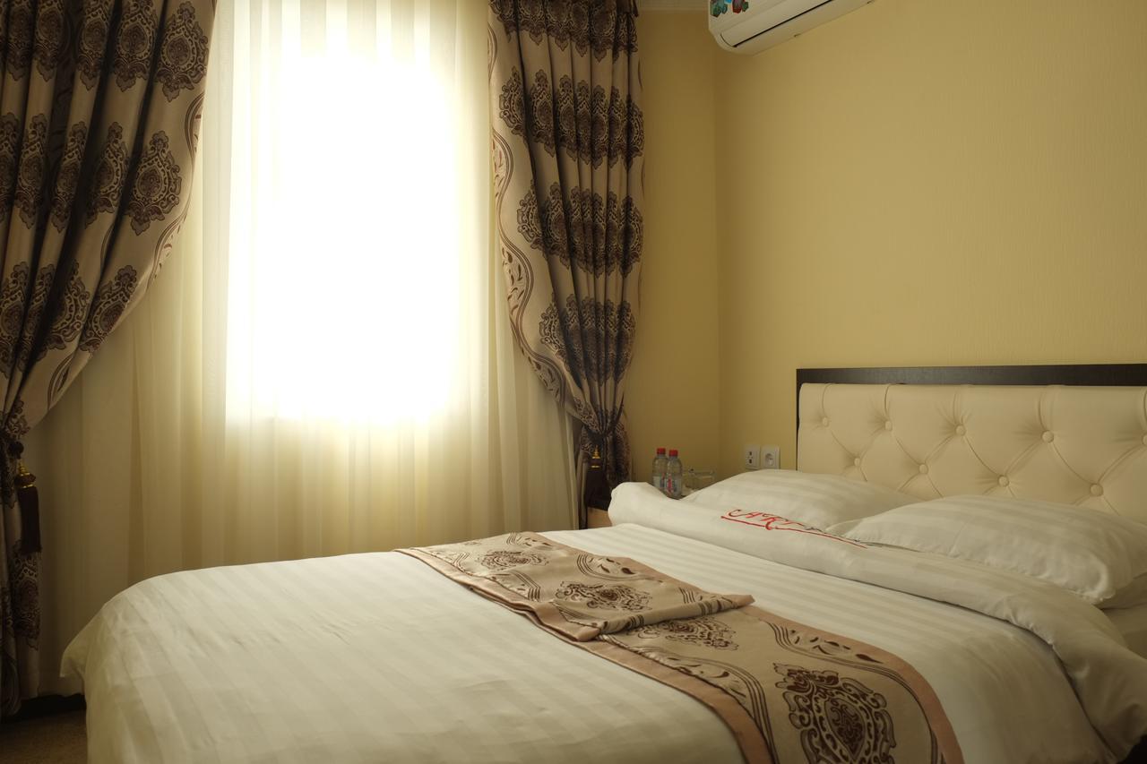 Hotel Art Palace Tashkent Esterno foto